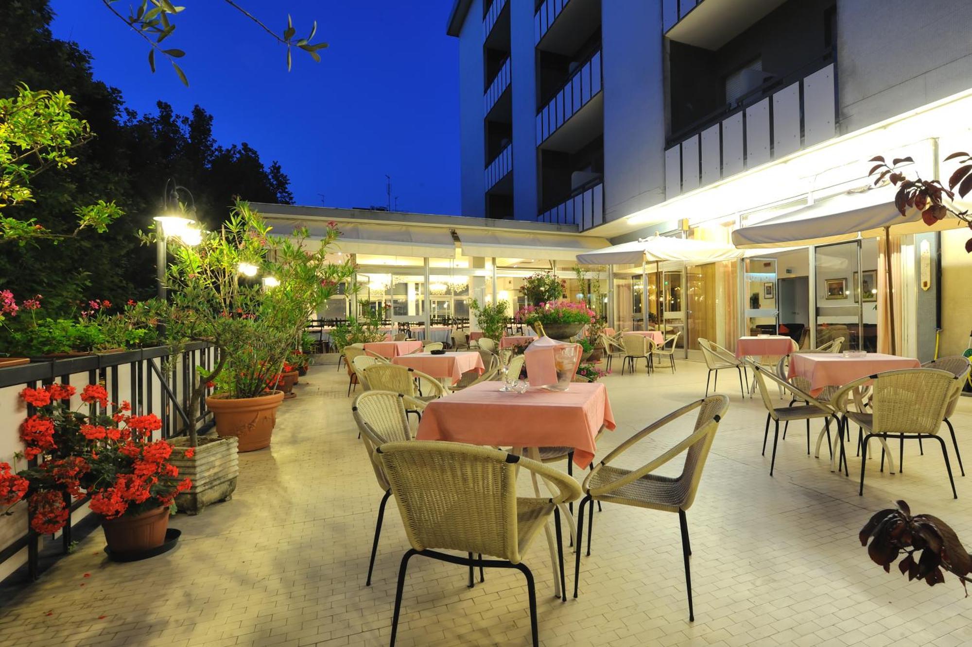 Hotel Miramare Et De La Ville Rímini Exterior foto